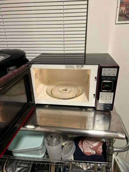 Photo of free Microwave (Campbell) #2
