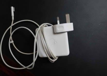 Photo of free MacBookPro 2010-2012 85w Power Lead (Central Crouch End N8) #1