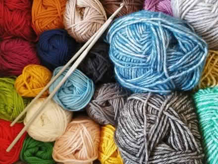 Photo of Spare Yarn for Craft Project 🧶 (Central Reading RG1) #3
