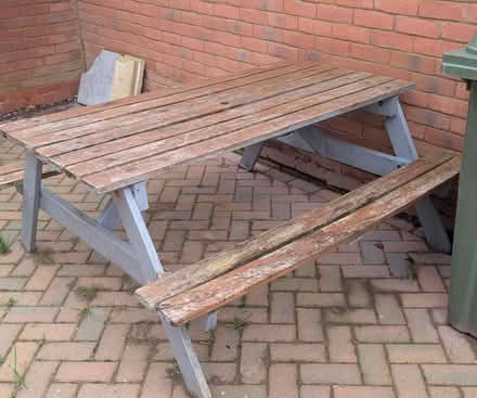 Photo of free Bench (BN27) #1