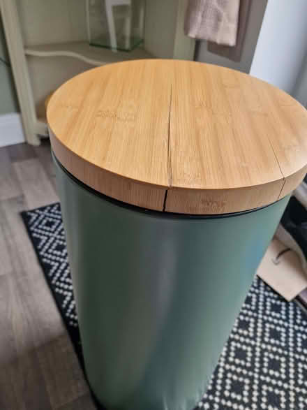 Photo of free Kitchen pedal bin (cracked bamboo lid) (St Albans AL4) #2