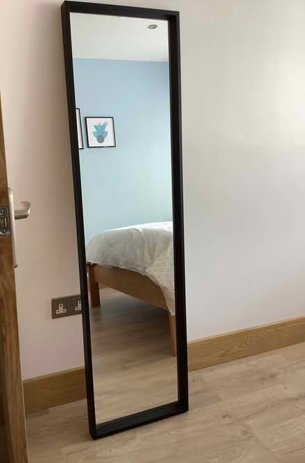 Photo of free large mirror (Connah's Quay CH5) #1