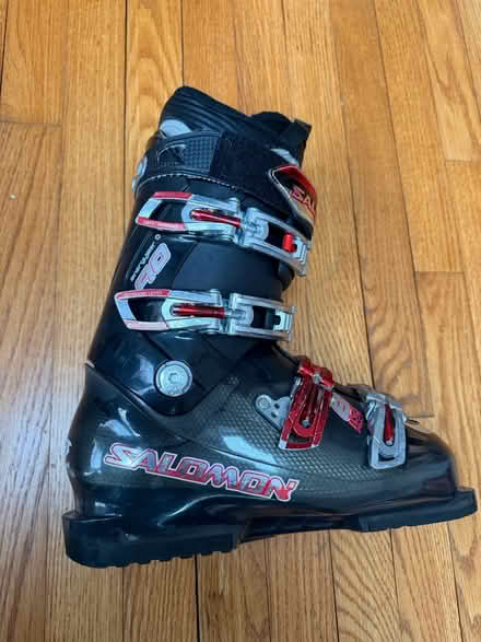 Photo of free Salomon Men’s 8.5-9, Ski Boot (Near Wootton High School) #3