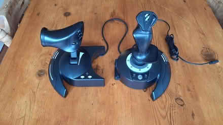 Photo of free Gaming Joystick (Cramond EH4) #1
