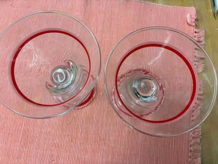 Photo of free A pair of Martini glasses (Spacey Houses HG3) #2