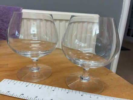 Photo of free A pair of brandy glasses (Spacey Houses HG3) #1