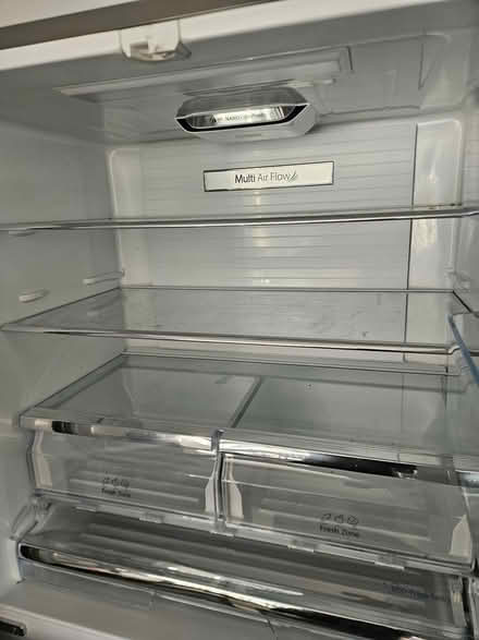 Photo of free Hisense American Fridge Freezer (Dorking RH4) #2