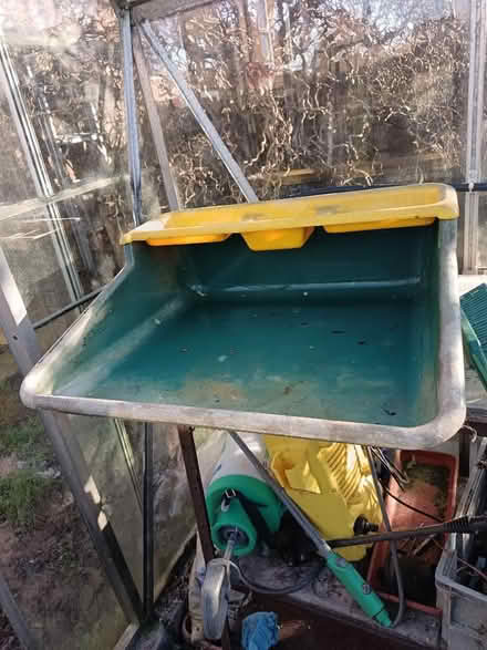 Photo of free Repotting station (St Nicholas SG1) #1