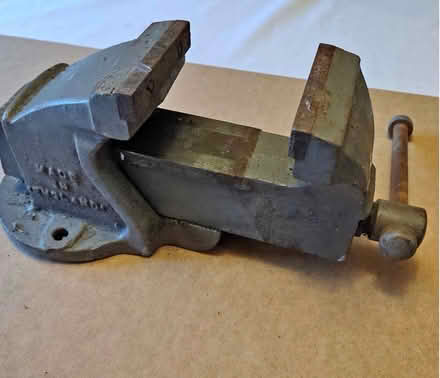 Photo of Engineers vice (Crownhill MK8) #1