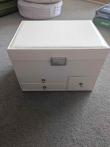 Photo of free Jewellery box (Springfield CM1) #2
