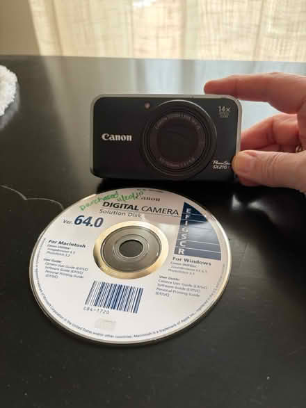 Photo of free Canon PowerShot digital camera (Portage - central city) #1
