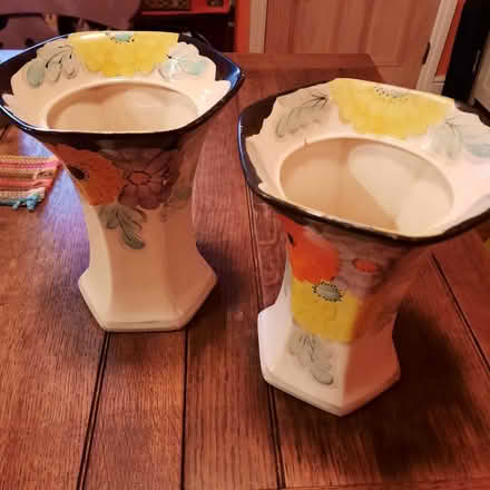 Photo of free Vintage Arthur Wood vases (Witton le Wear DL15) #1