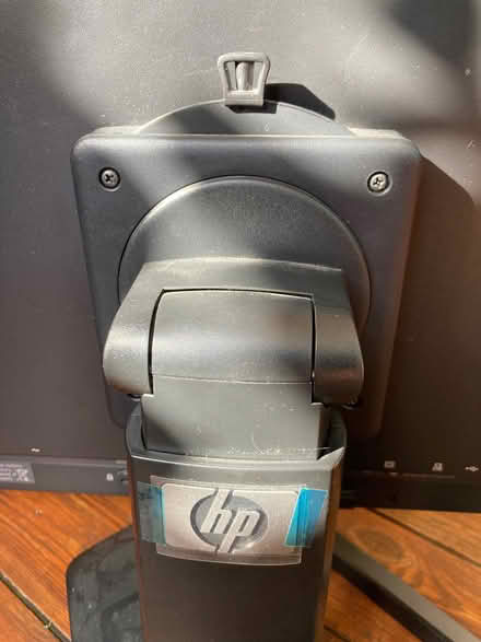 Photo of free Computer Monitor - 24 Inch - hp (Iffley OX4) #3