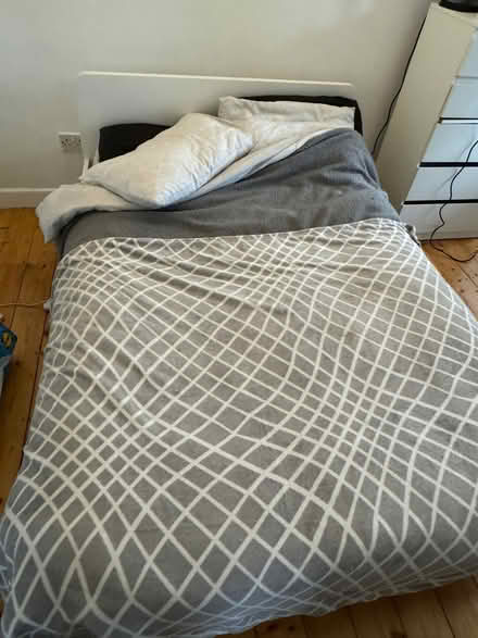 Photo of free Bed (Mount Merrion) #2