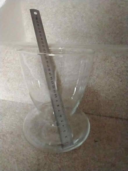 Photo of free Large vases (Endmoor LA8) #4
