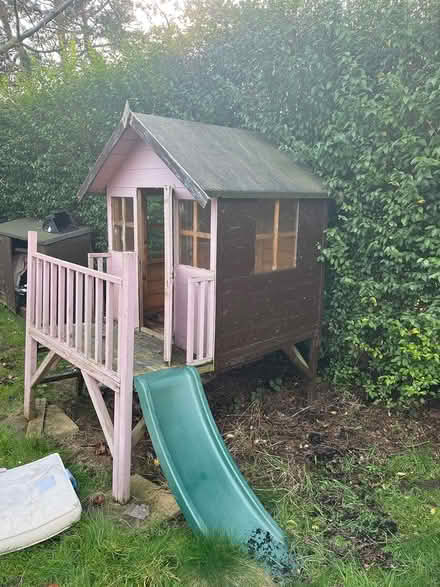 Photo of free Wendy house (WF4) #1