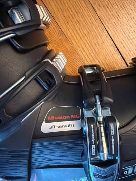 Photo of free Ski Boots, Also Salomon 25.5 (Near Wootton High School) #3