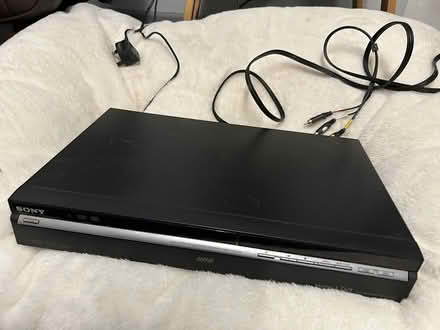 Photo of free Sony dvd player and recorder (Heysham LA3) #2