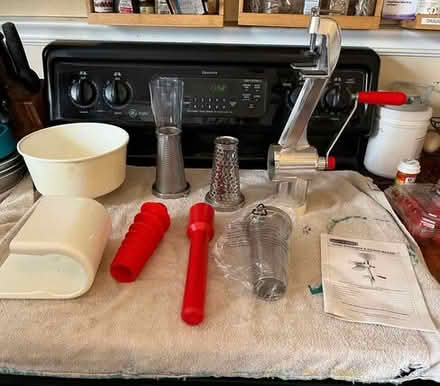 Photo of free Food strainer and sauce maker, new (boyds) #2