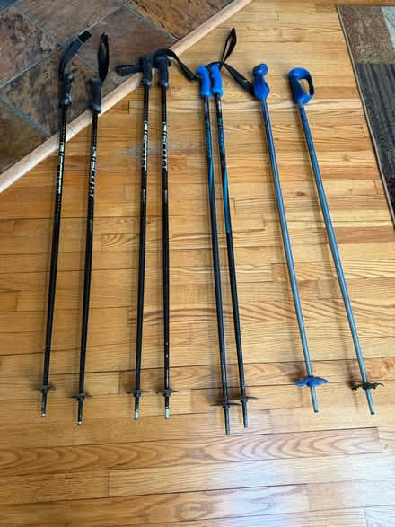 Photo of free 4 Pairs of Aluminum Ski Polls (Near Wootton High School) #1