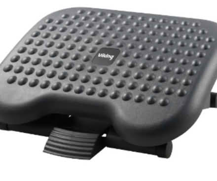 Photo of Foot test for office desk (W4) #1