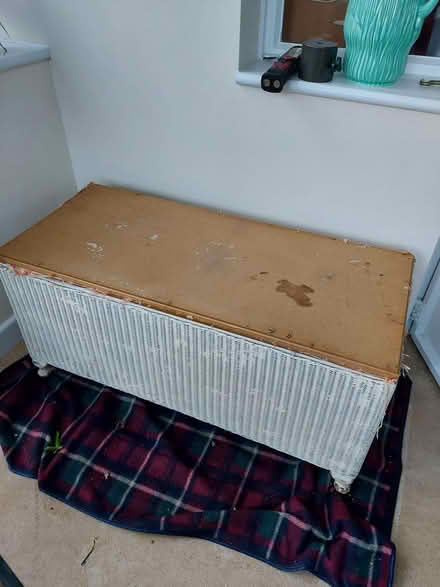 Photo of free Lloyd loom Bench (WR14 Malvern Link) #4