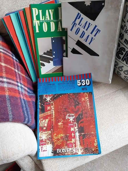 Photo of free 30 books of music (Trewoon) #1