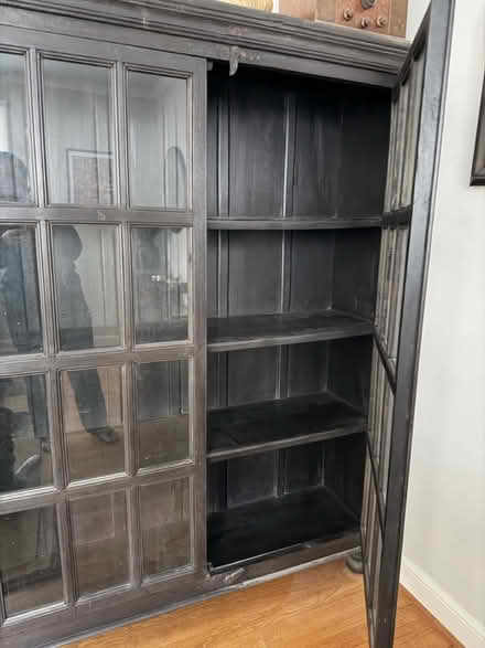 Photo of free Wooden bookcase with glass doors (Silver Spring (off of E.Wayne)) #2