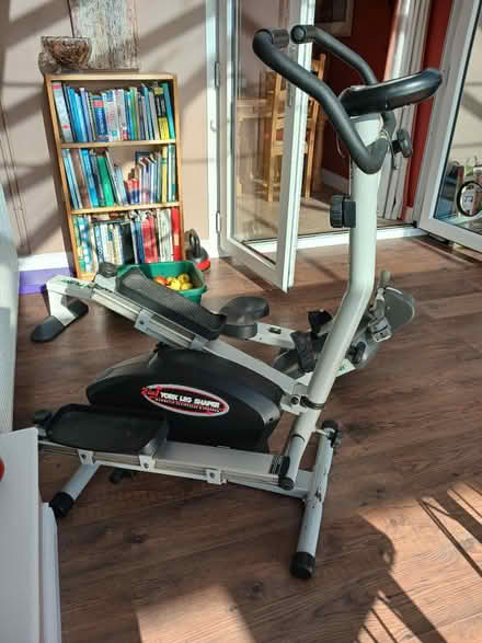 Photo of free York leg shaper /stepper (Dilham NR28) #1