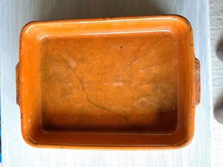 Photo of free Shallow rectangular earthenware oven dish (Chichester PO19) #2