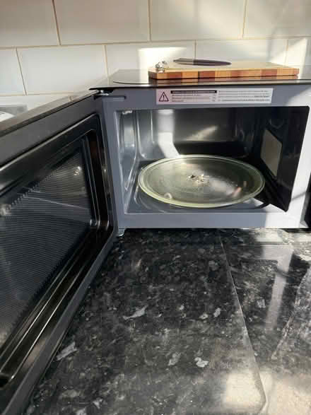 Photo of free Working microwave (N211sb) #3