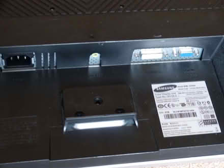 Photo of free Computer Monitor 1 (West Oxfordshire OX28) #3