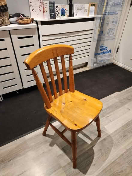 Photo of free Table and Chairs (DA16) #1