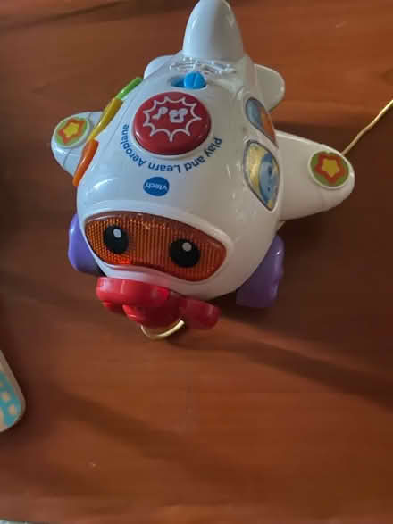 Photo of free VTEC play & learn aeroplane (Abbots Langley WD5) #1