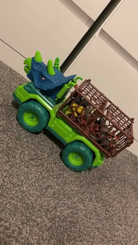 Photo of free Dinosaur truck (Warwick CV34) #1