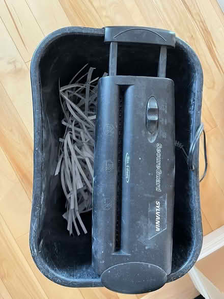 Photo of free Shredder (Kanata (Katimavik)) #1