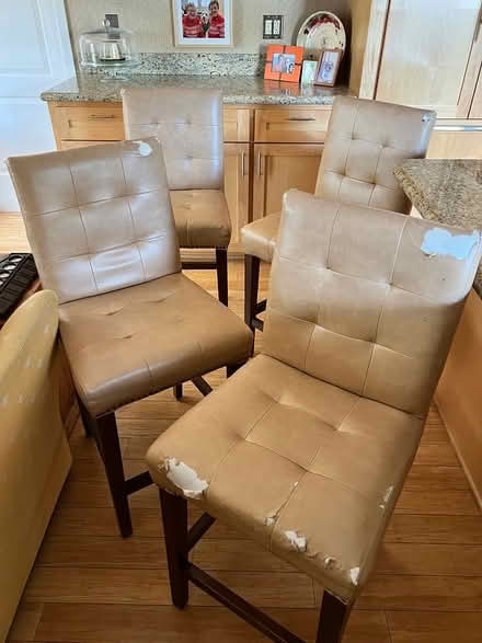 Photo of free Comfortable but worn Stools (San Rafael) #1