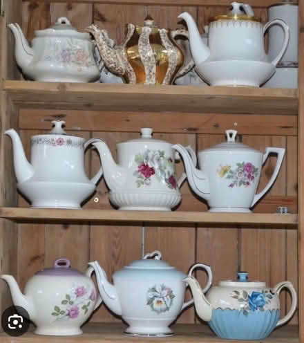 Photo of Small teapots (Werrington) #1