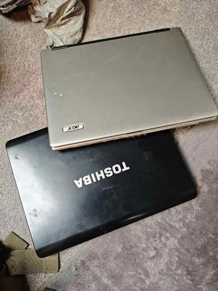 Photo of free 2 x laptops for parts only - NOT WORKING (Gorse Hill M32) #1