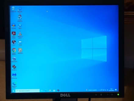 Photo of free Computer Monitor 3 (West Oxfordshire OX28) #2