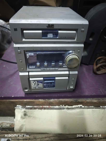 Photo of free JVC stereo with Canon Speakers (Coulsdon, CR5) #2