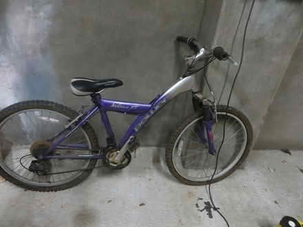 Photo of free Girls Bicycle (BT32) #3