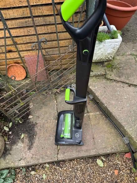 Photo of free G tech vacuum - needs charger (BR1) #1