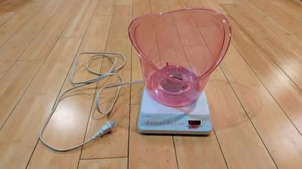 Photo of free ConAir facial sauna (1800 block of D ST NE) #1