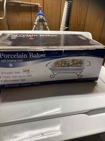 Photo of free Serving dish (Methuen) #1