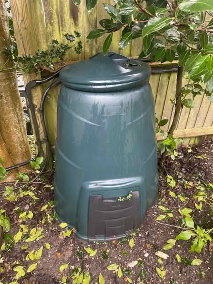 Photo of free Compost bin (Queen's Park BN2) #1