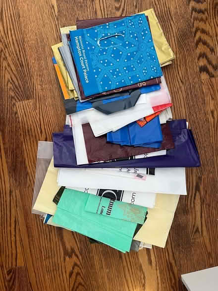 Photo of free Plastic shopping bags (Kanata Lakes/Beaverbrook) #1