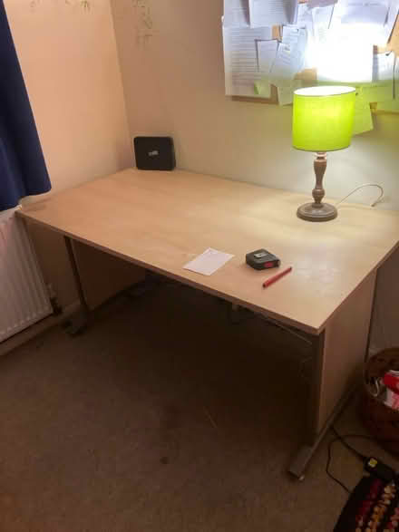 Photo of free Large desk (Newhaven BN9) #1