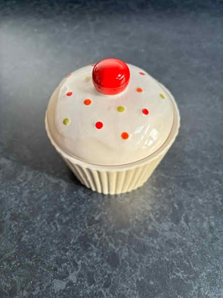 Photo of free Ceramic Cupcake shaped pot with lid (Wigston Magna LE18) #2