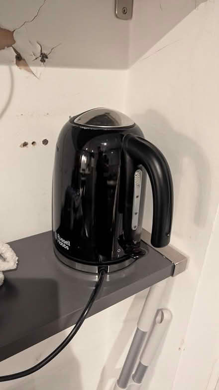 Photo of free small kitchen appliances (SW17) #3